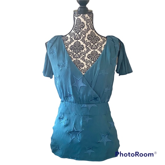 CATHERINE MALANDRINO NWT Blue Star Embroidered Silk Top Size Small - Picture 2 of 9